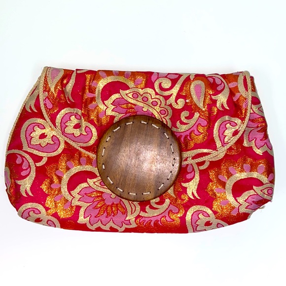 Hot Pink and Gold clutch - Picture 1 of 3